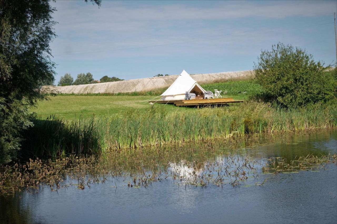 Apartament Glamping Och Gardslagenhet Mellan Himmel Och Hav Skivarp Zewnętrze zdjęcie