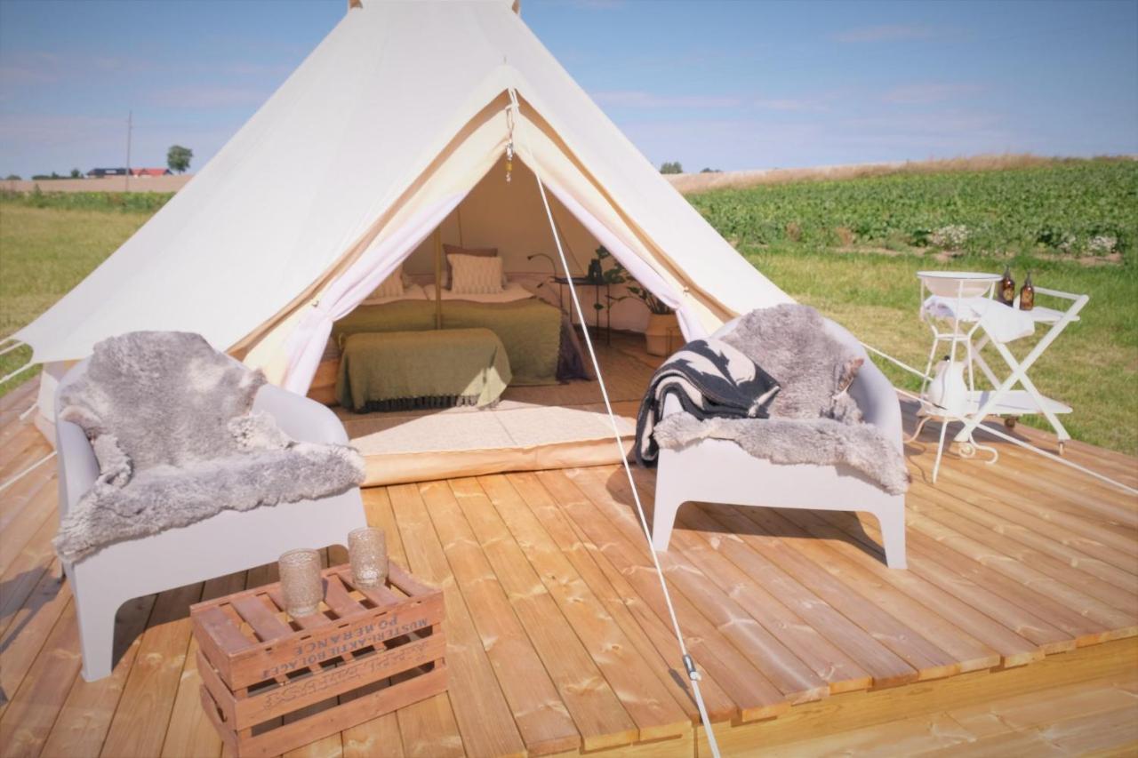 Apartament Glamping Och Gardslagenhet Mellan Himmel Och Hav Skivarp Zewnętrze zdjęcie